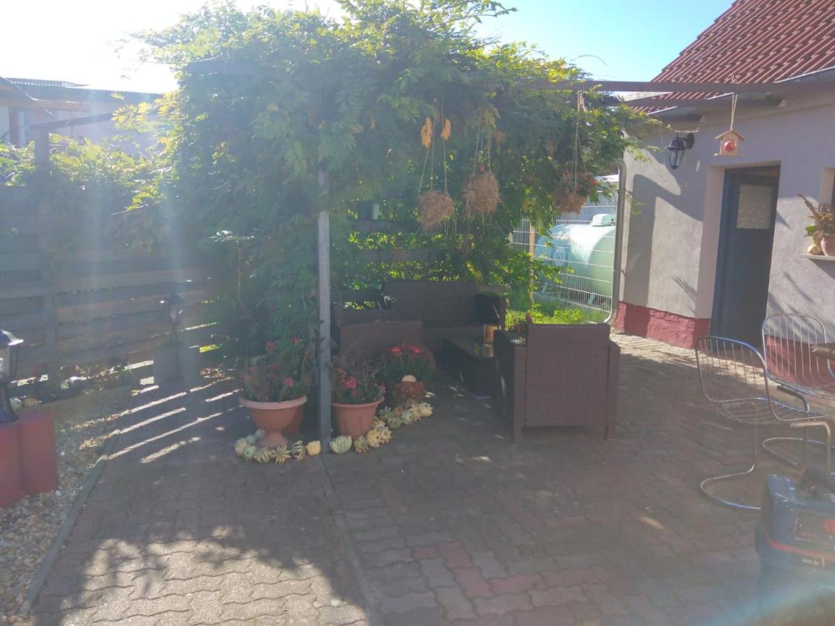 Ferienhaus Badetz Екстериор снимка